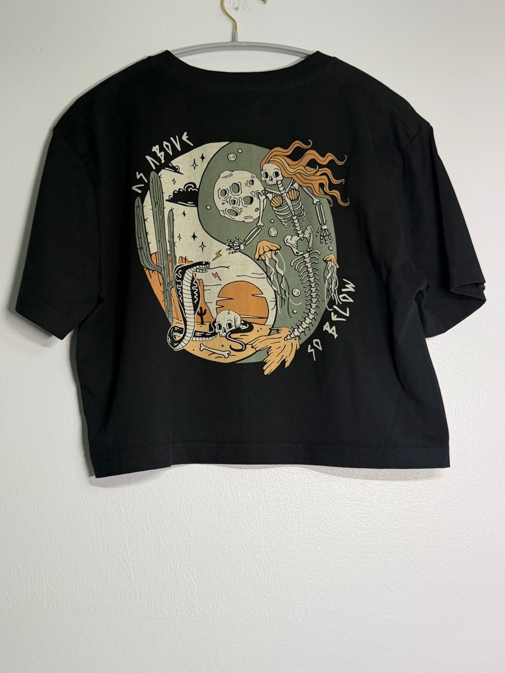 Octopied Mind Skeleton Mermaid Cobra Graphic Tee Black Large Goth